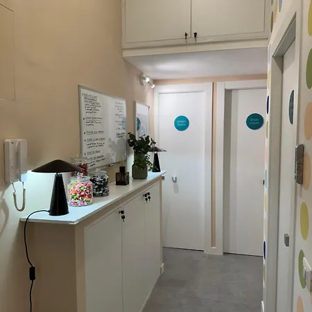 Alojamento de Acomodação e Pequeno-almoço Sun&city - Station 4*