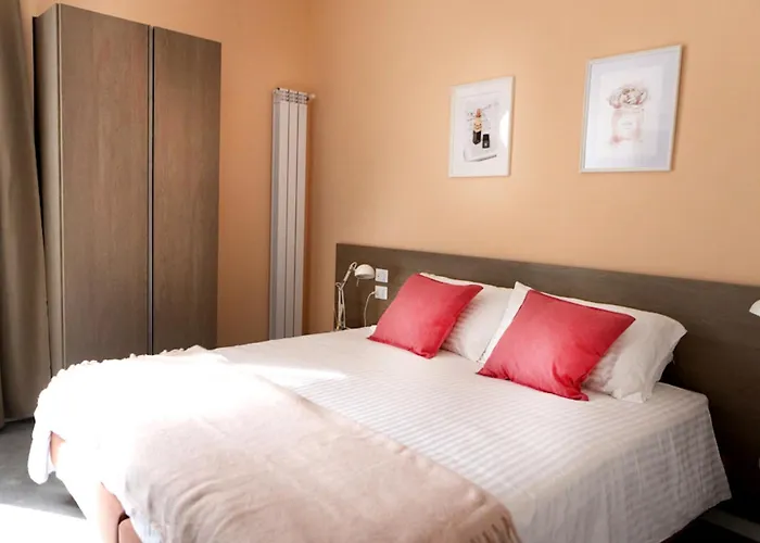 Sun&city - Station Bed and Breakfast 4*