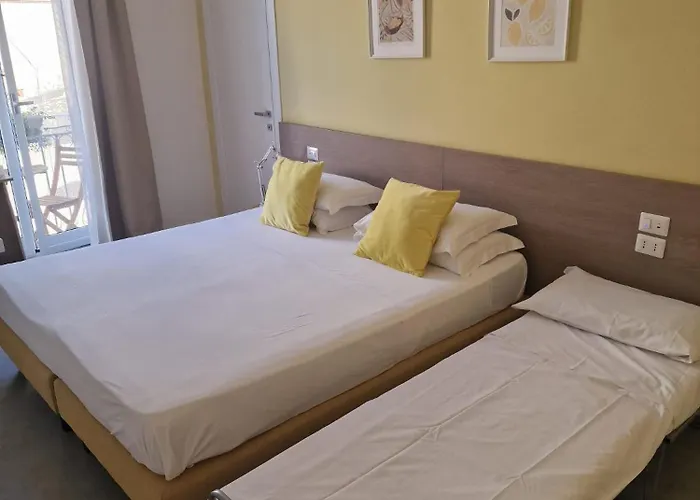 Sun&city - Station Νάπολη